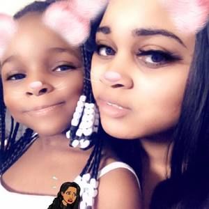 Meet your Posher, Ashlee